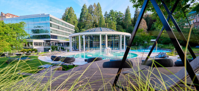 Luxury Vacations Greek Islands: The Ultimate Guide to Exclusive Getaways in Greece